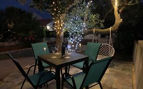 Apartments Aisa* Countryside Holiday Just 500M From The Beach!