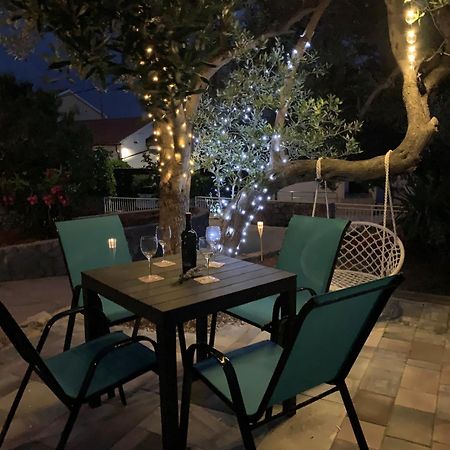 Apartments Aisa* Countryside Holiday Just 500M From The Beach! Krk Town Esterno foto