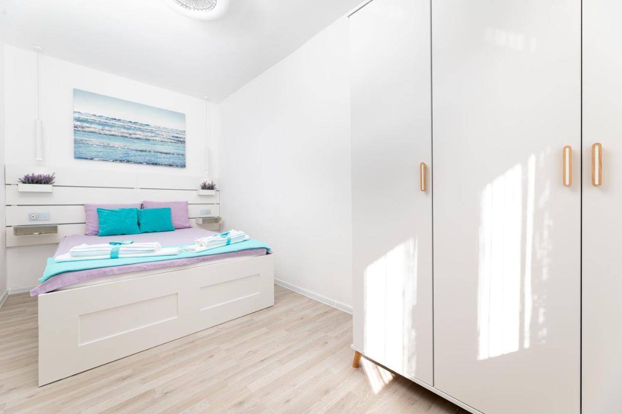 Apartments Aisa* Countryside Holiday Just 500M From The Beach! Krk Town Esterno foto