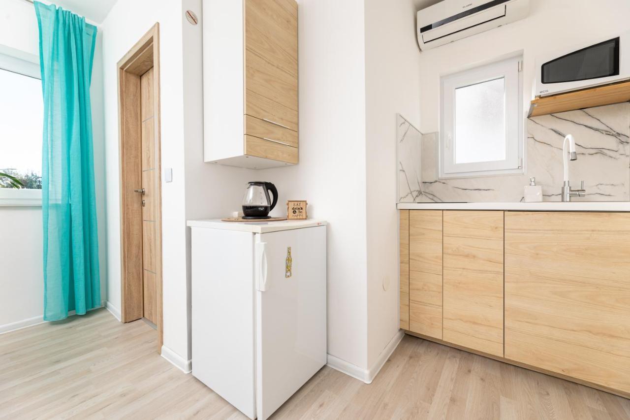 Apartments Aisa* Countryside Holiday Just 500M From The Beach! Krk Town Esterno foto