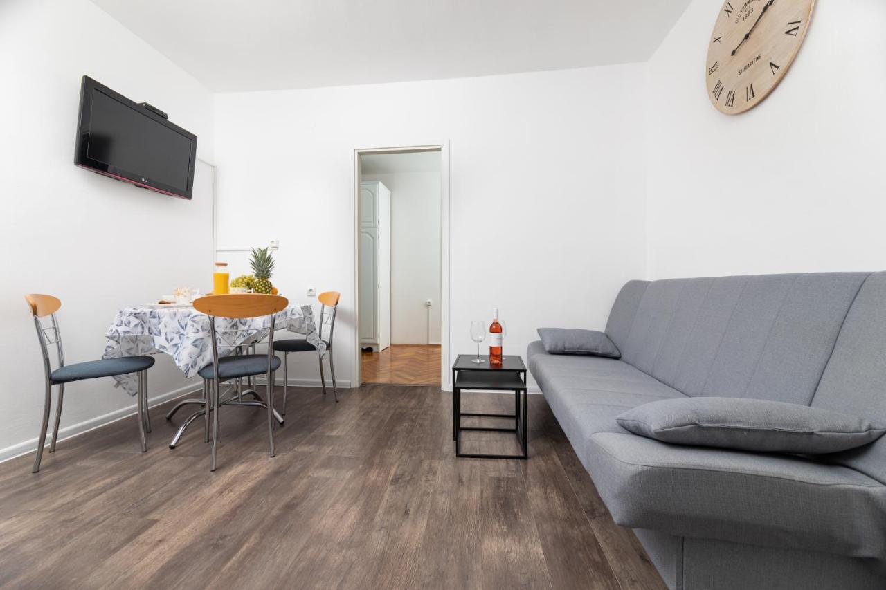 Apartments Aisa* Countryside Holiday Just 500M From The Beach! Krk Town Esterno foto